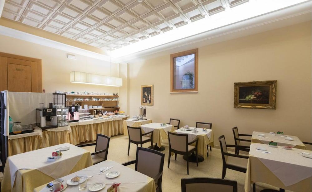Seccy Hotel Boutique Art & Museum Fiumicino Zewnętrze zdjęcie