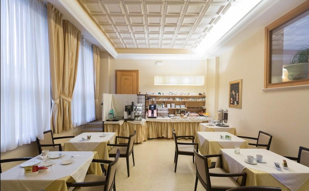 Seccy Hotel Boutique Art & Museum Fiumicino Zewnętrze zdjęcie