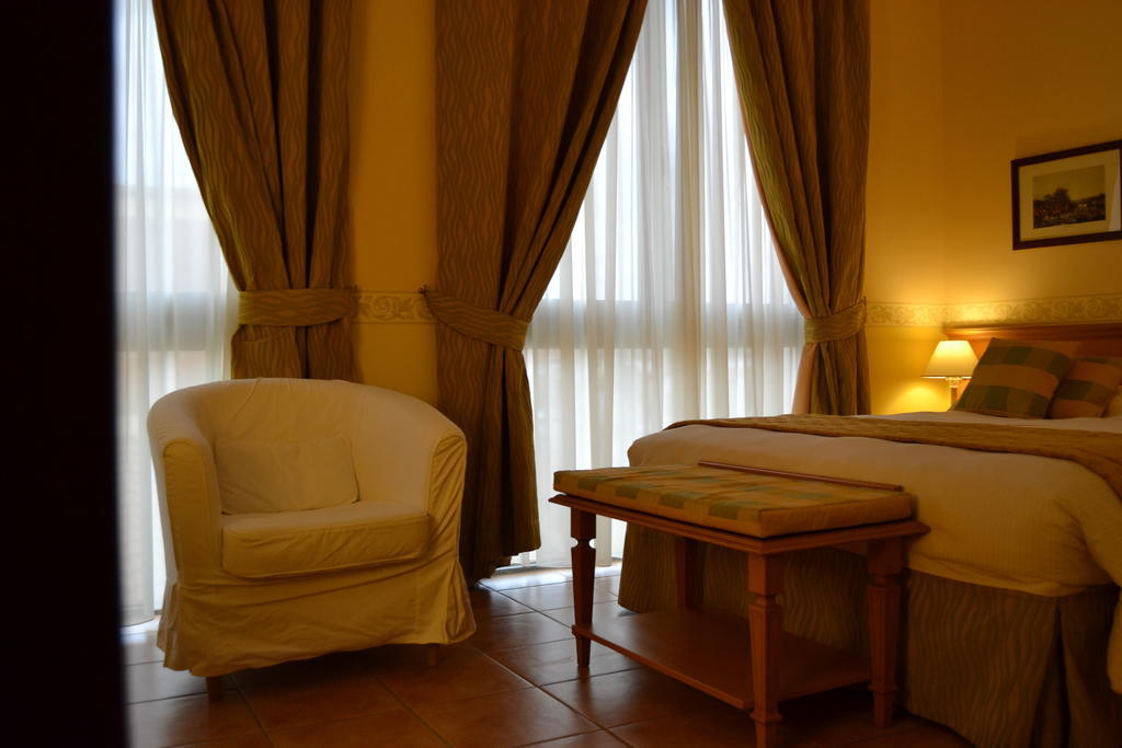 Seccy Hotel Boutique Art & Museum Fiumicino Pokój zdjęcie