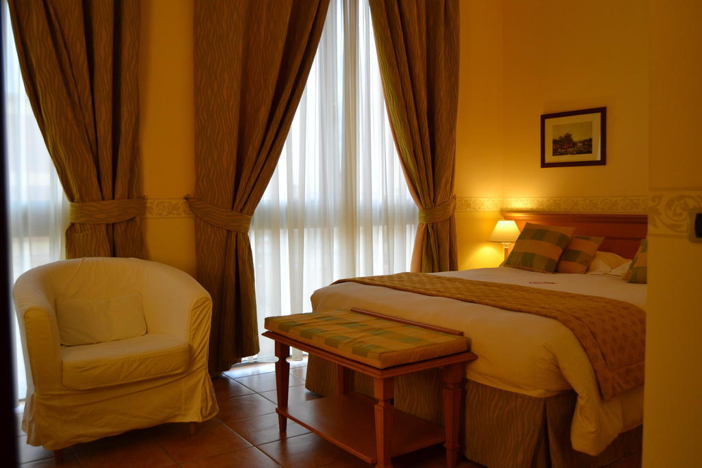 Seccy Hotel Boutique Art & Museum Fiumicino Pokój zdjęcie
