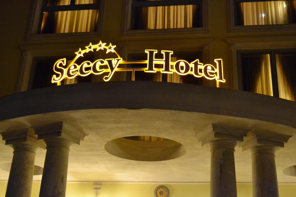 Seccy Hotel Boutique Art & Museum Fiumicino Zewnętrze zdjęcie